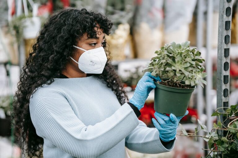 top gardening gloves 2025